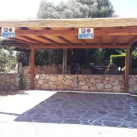 Semesterbostad Sunny House A Punta Molara *